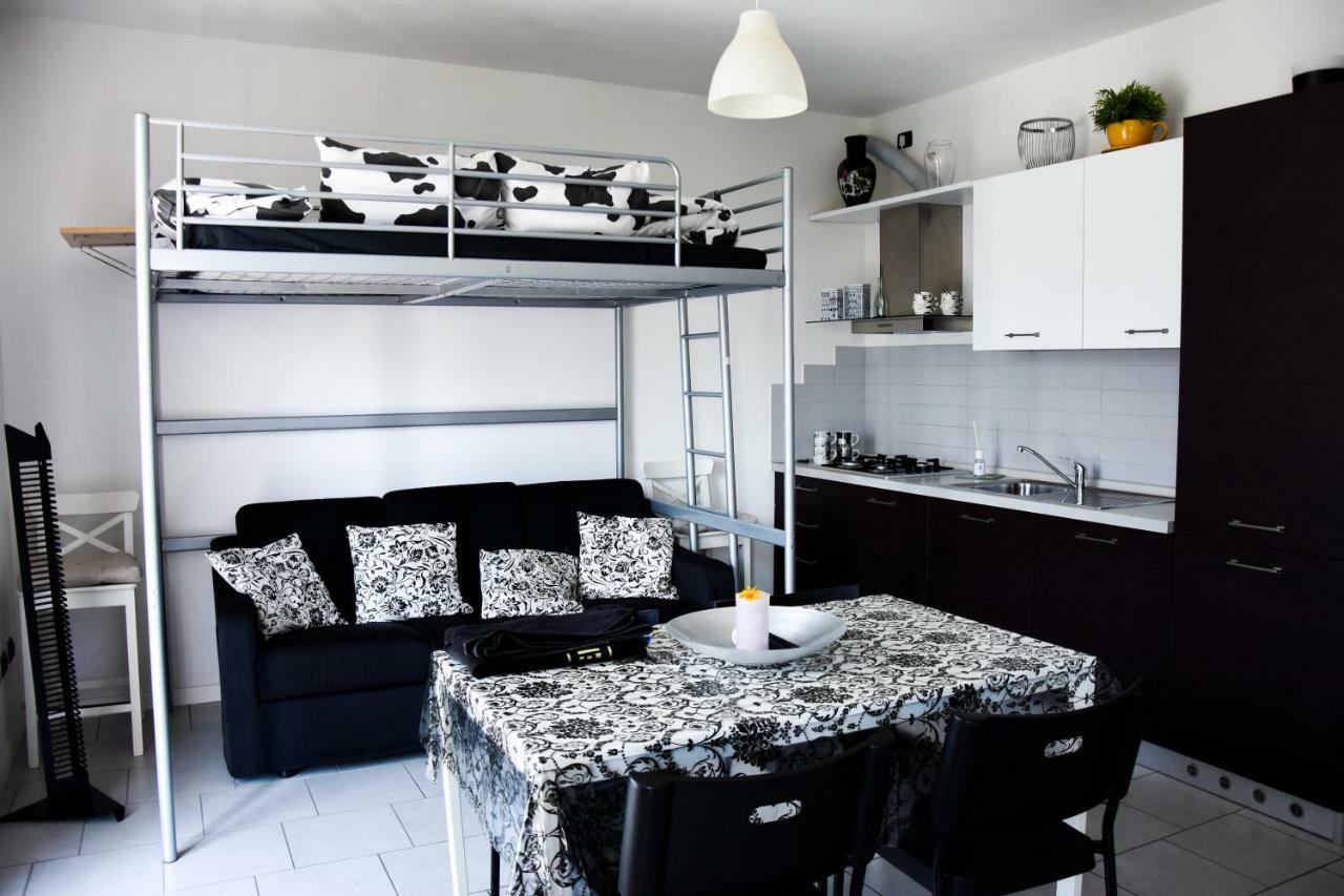 Casa Vacanze Zia Vivina B N Sorico Exteriör bild