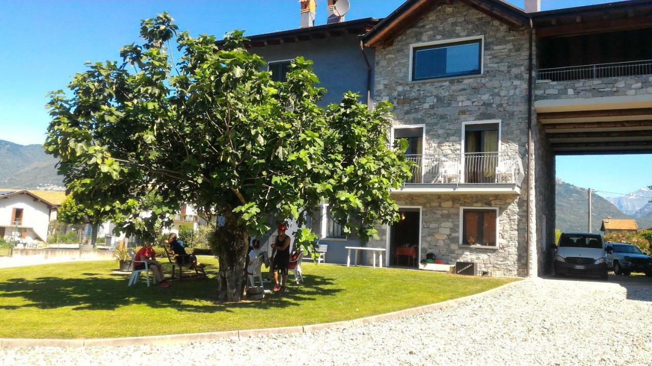 Casa Vacanze Zia Vivina B N Sorico Exteriör bild